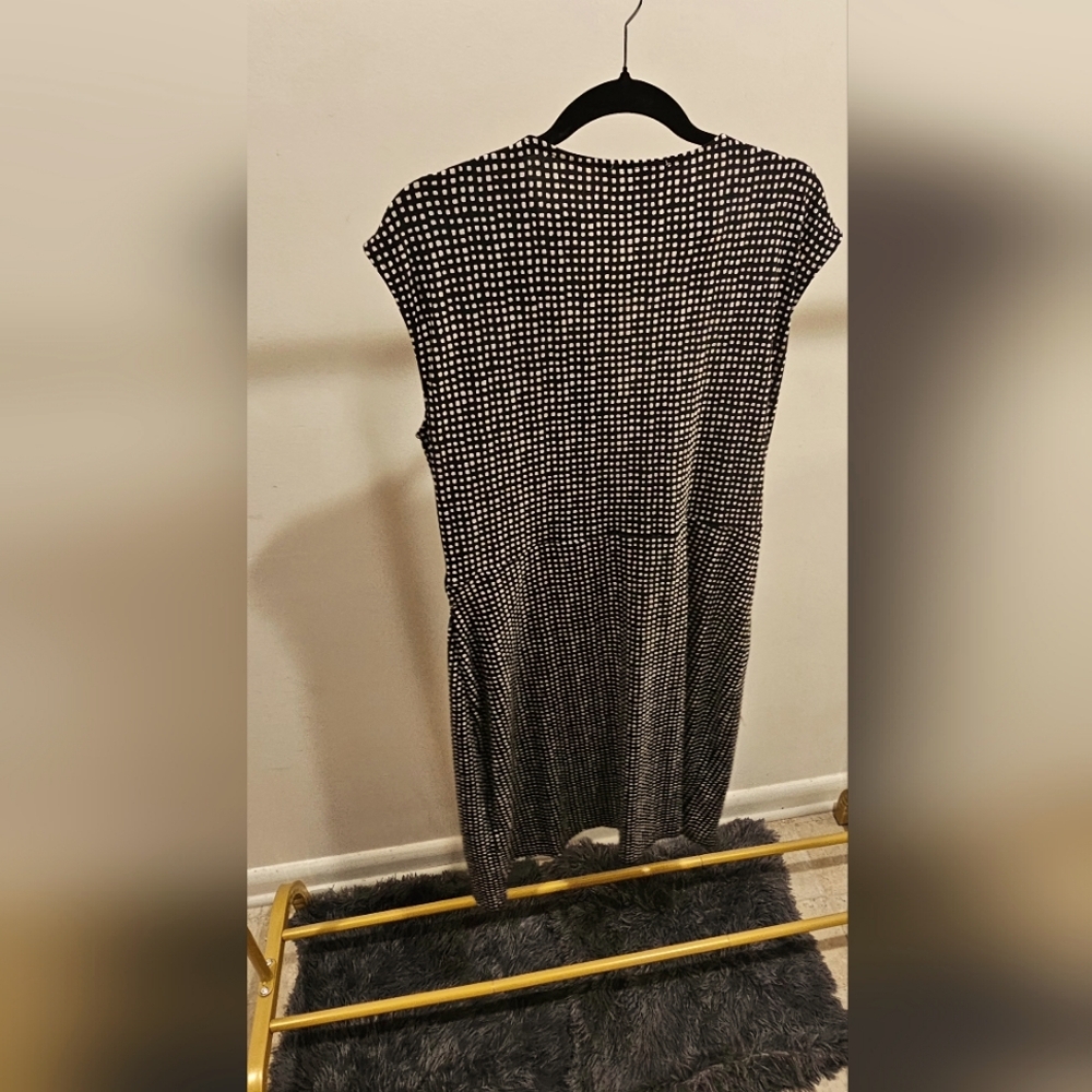 Elegant Black and White Dress